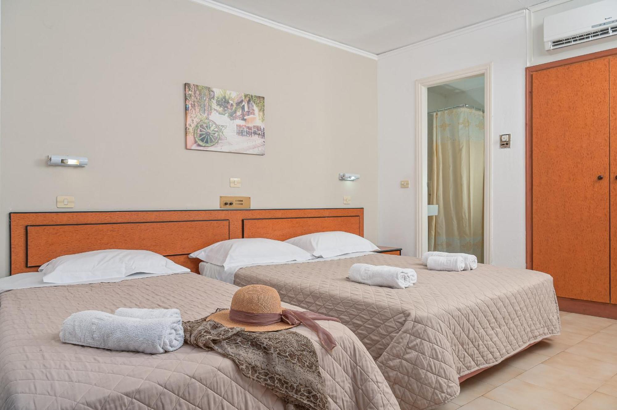 Emily Hotel Agia Paraskevi  Zewnętrze zdjęcie