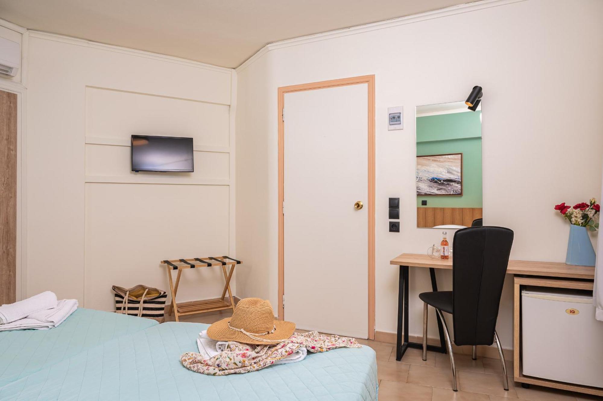 Emily Hotel Agia Paraskevi  Zewnętrze zdjęcie